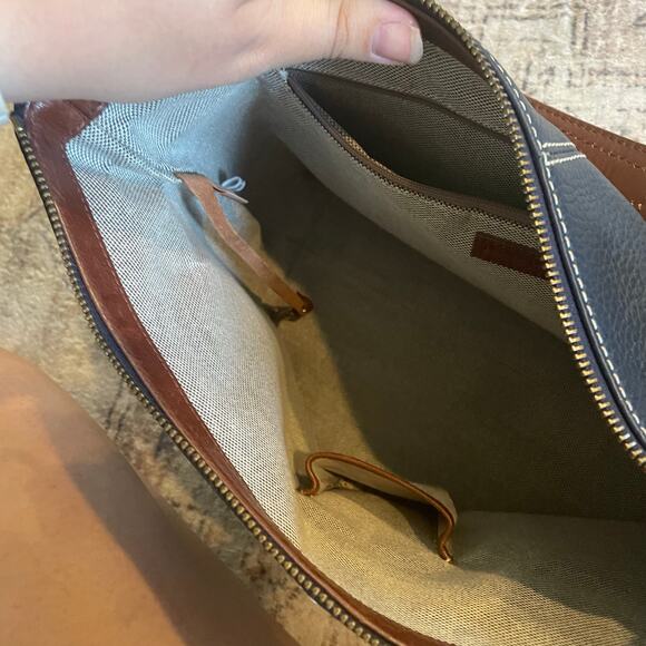 Dooney & Bourke Mary Bag Marine Blue Pebbled Leather Hobo Purse Navy EUC - Picture 8 of 9